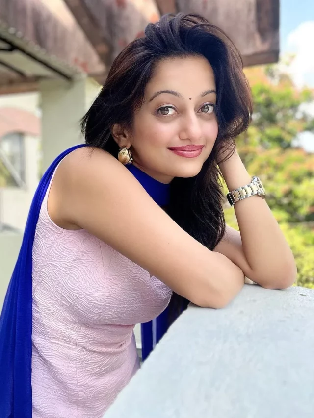 Manasi-Naik-२